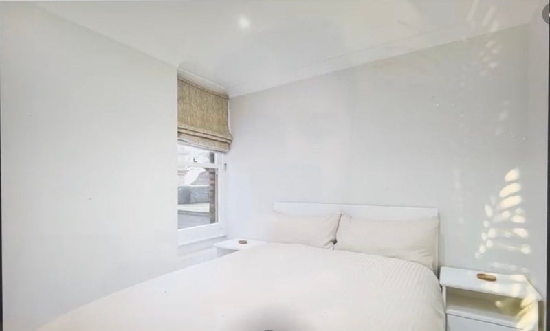 Room Courtfield Road in Greater London