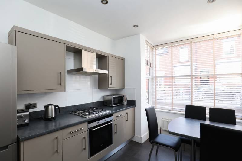 Room Penrhyn Road in Sheffield
