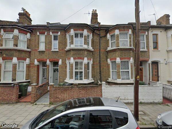 Room Hubert Grove in Greater London