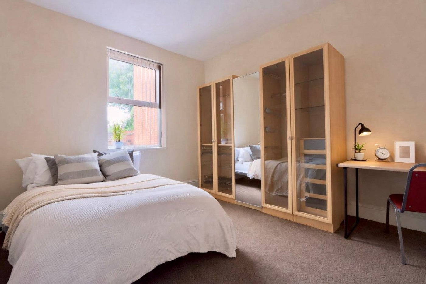 House Broomspring Lane in Sheffield