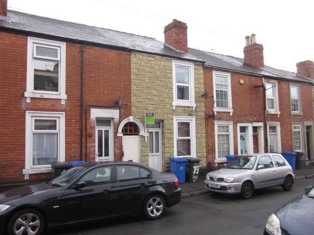 Flat Peel Street in Derby