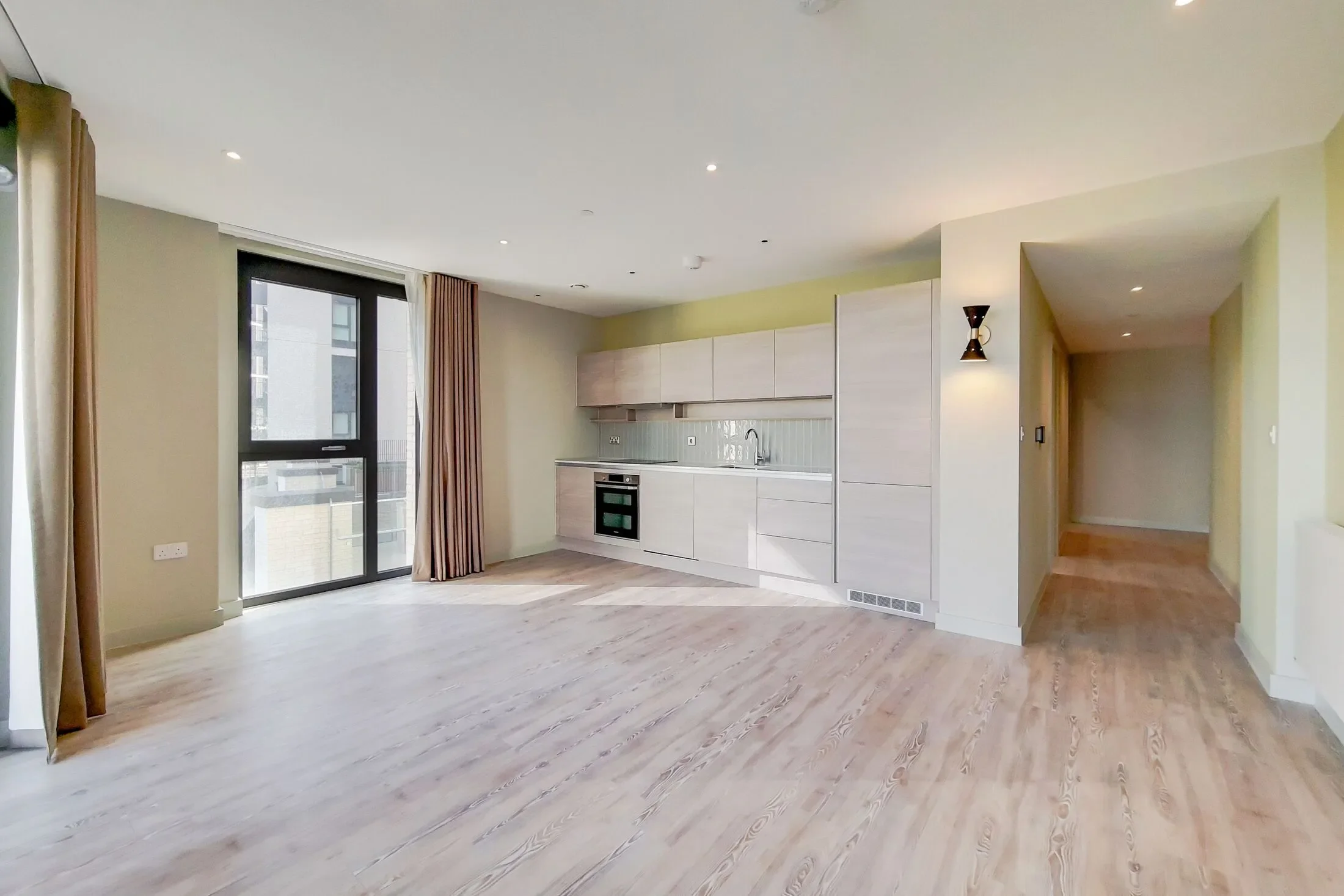 Flat Walters Walk in Greater London
