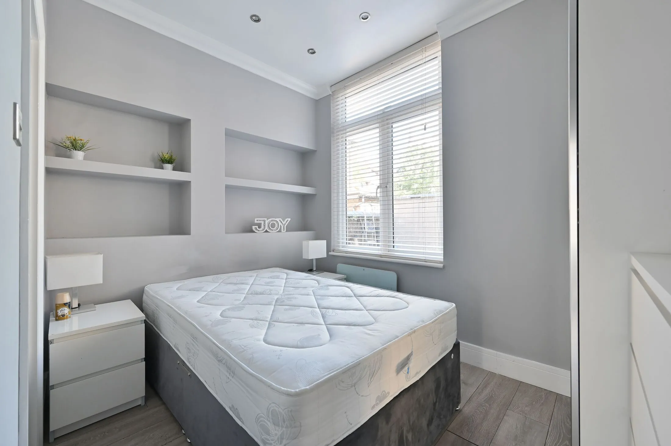 Flat Marlborough Road in Watford