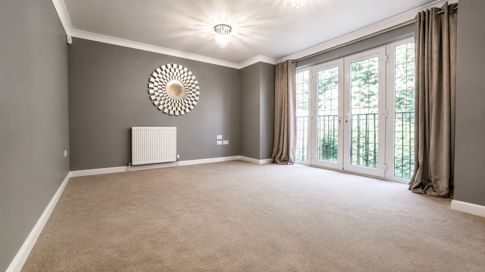 Flat Chesterfield Gardens in Glasgow