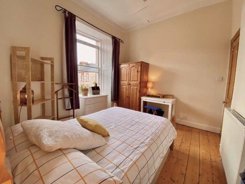 Flat Brunswick Road in City of Edinburgh