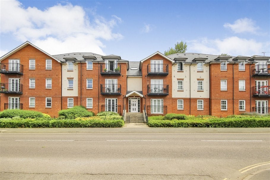 Flat Station Road in St Albans