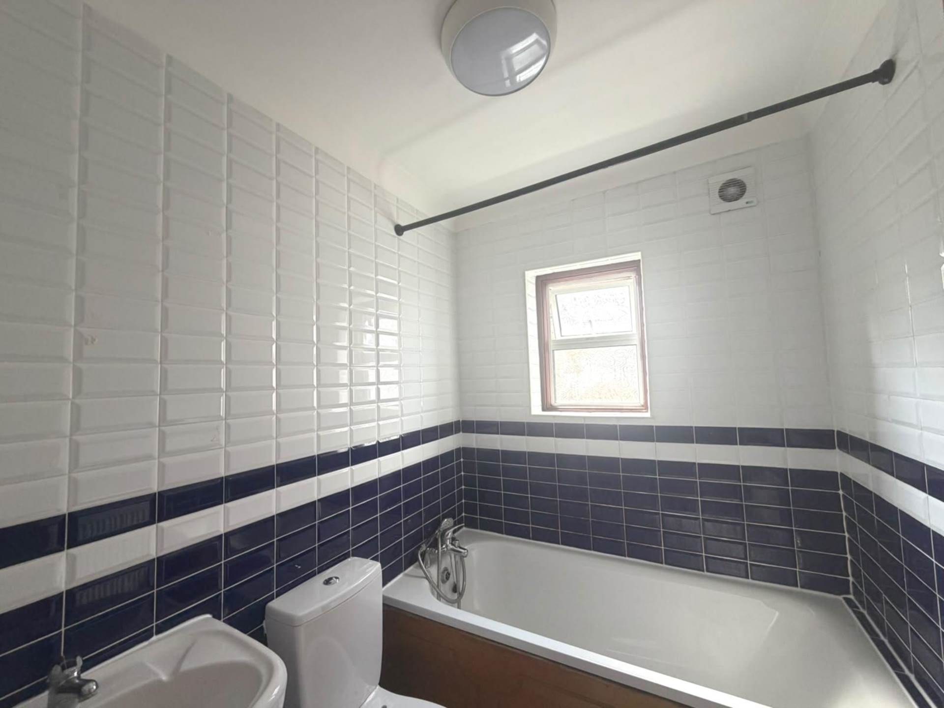 Flat Simonds Road in Greater London