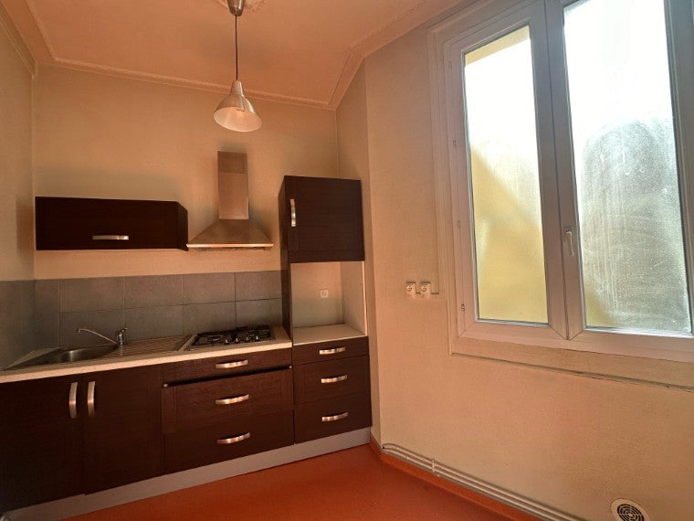 Flat Rue Crozatier in Le Puy-en-Velay