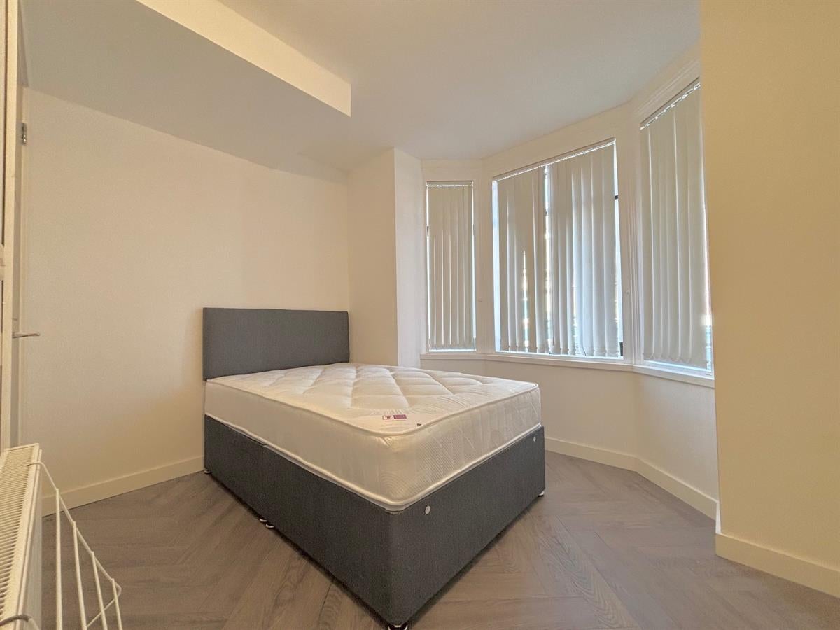 Room Ombersley Road in Bedford