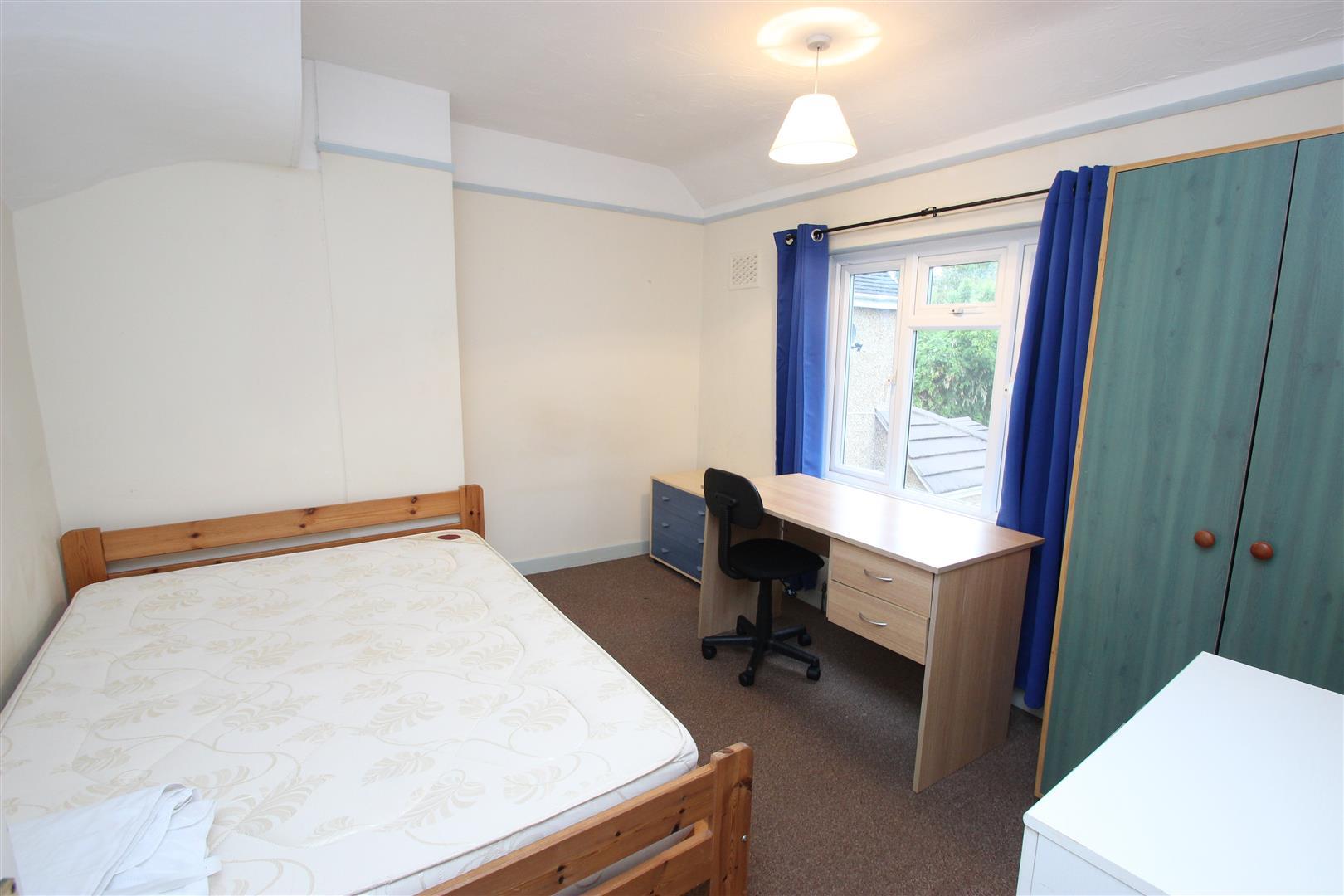 Room Headley Way in Oxford