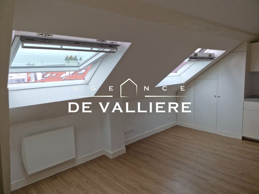 Chambre Avenue Georges Clemenceau à Nanterre