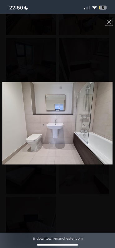 Room Woden Street in Salford