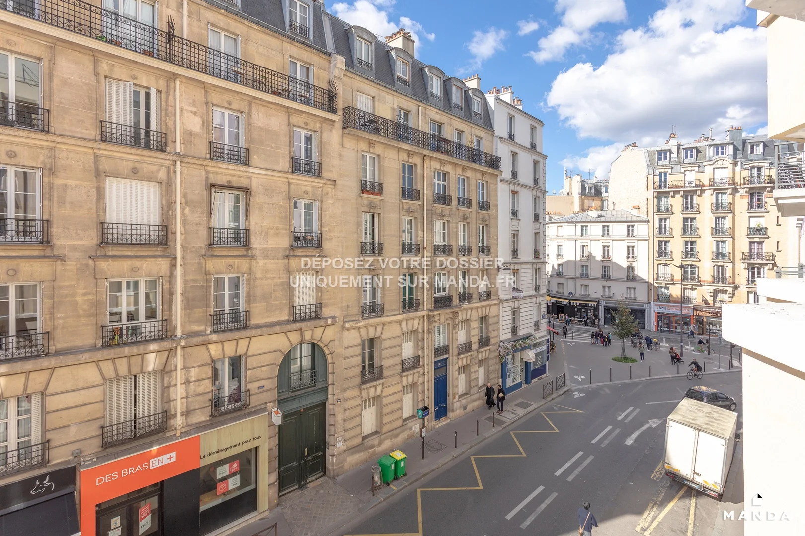 Flat Rue de la Croix Nivert in Paris