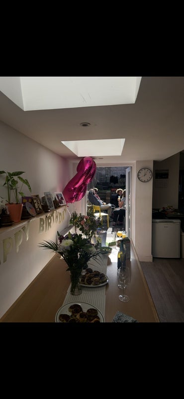 Room Nutbrook Street in Greater London