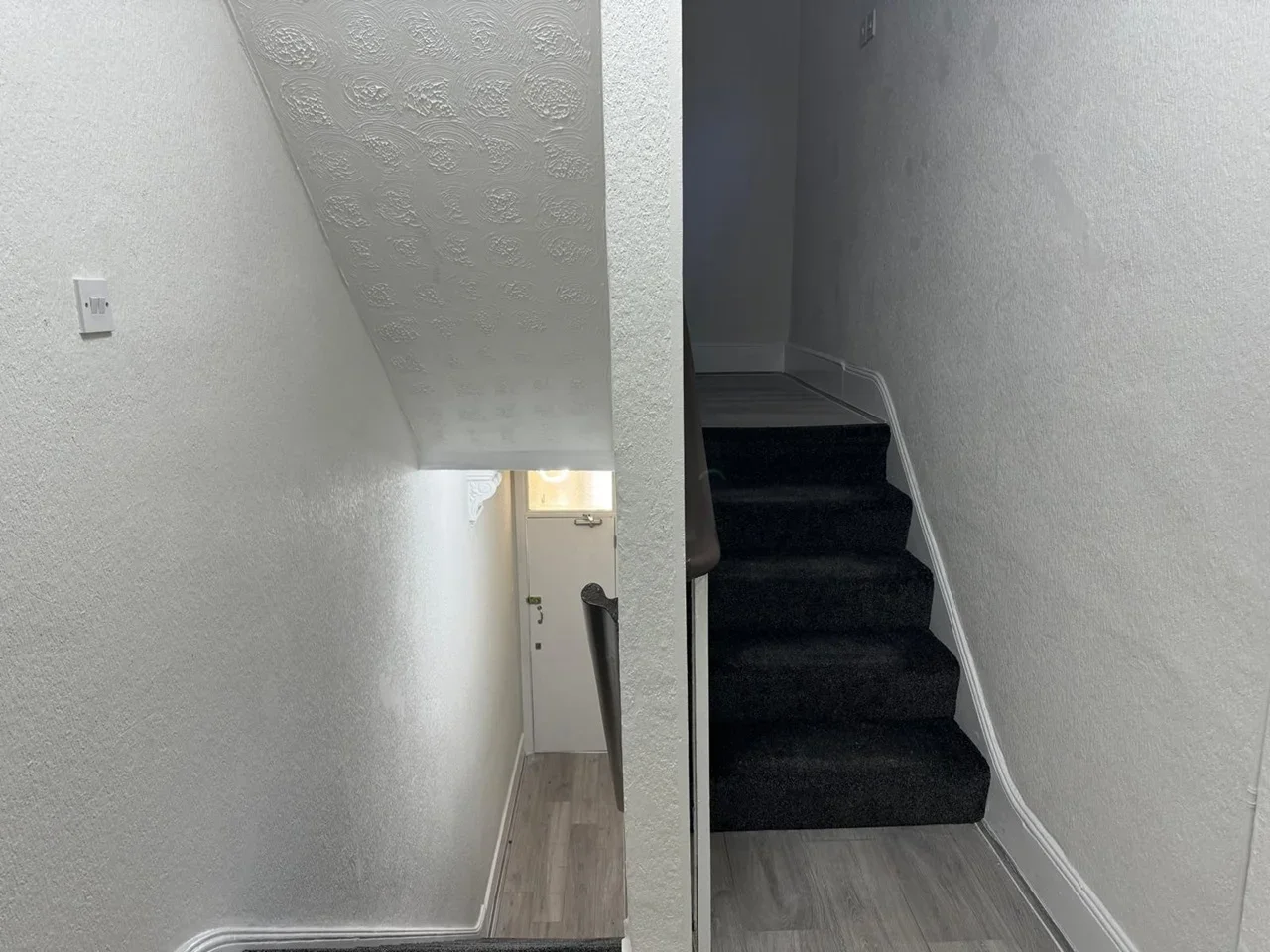 Flat Vicarage Park in Greater London