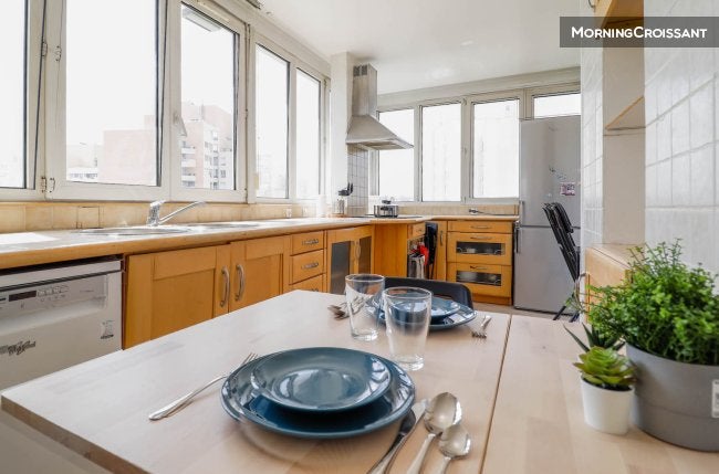 Flat Rue François Mouthon in Paris