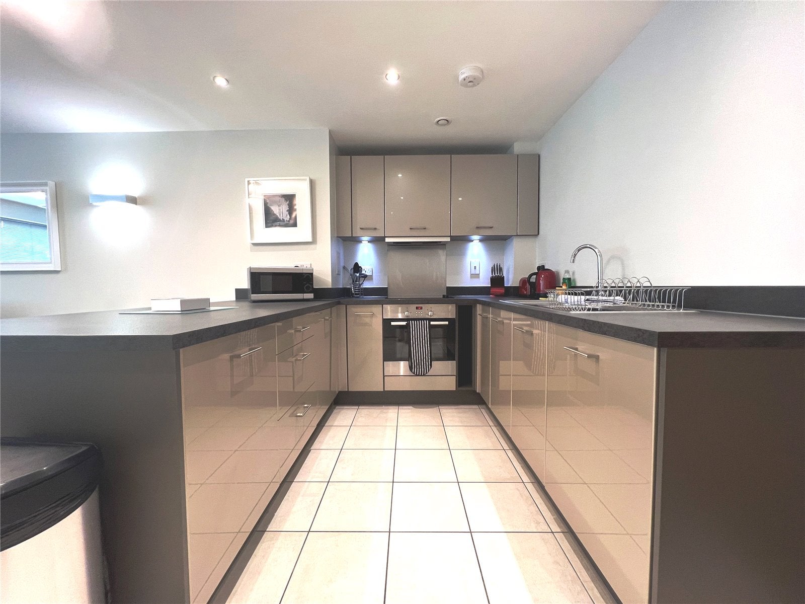 Flat The Ring in Bracknell