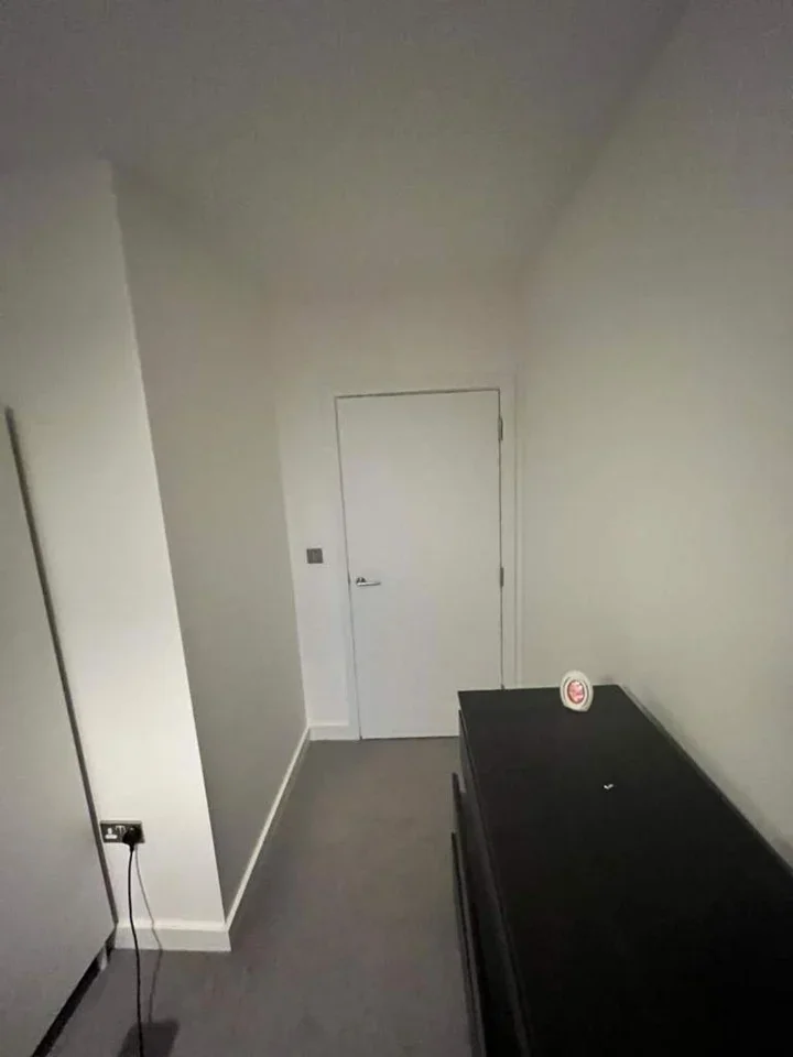 Room Fitch Way in Greater London