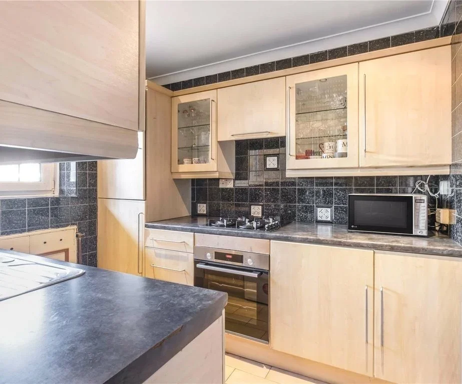 Flat Harper Road in Greater London