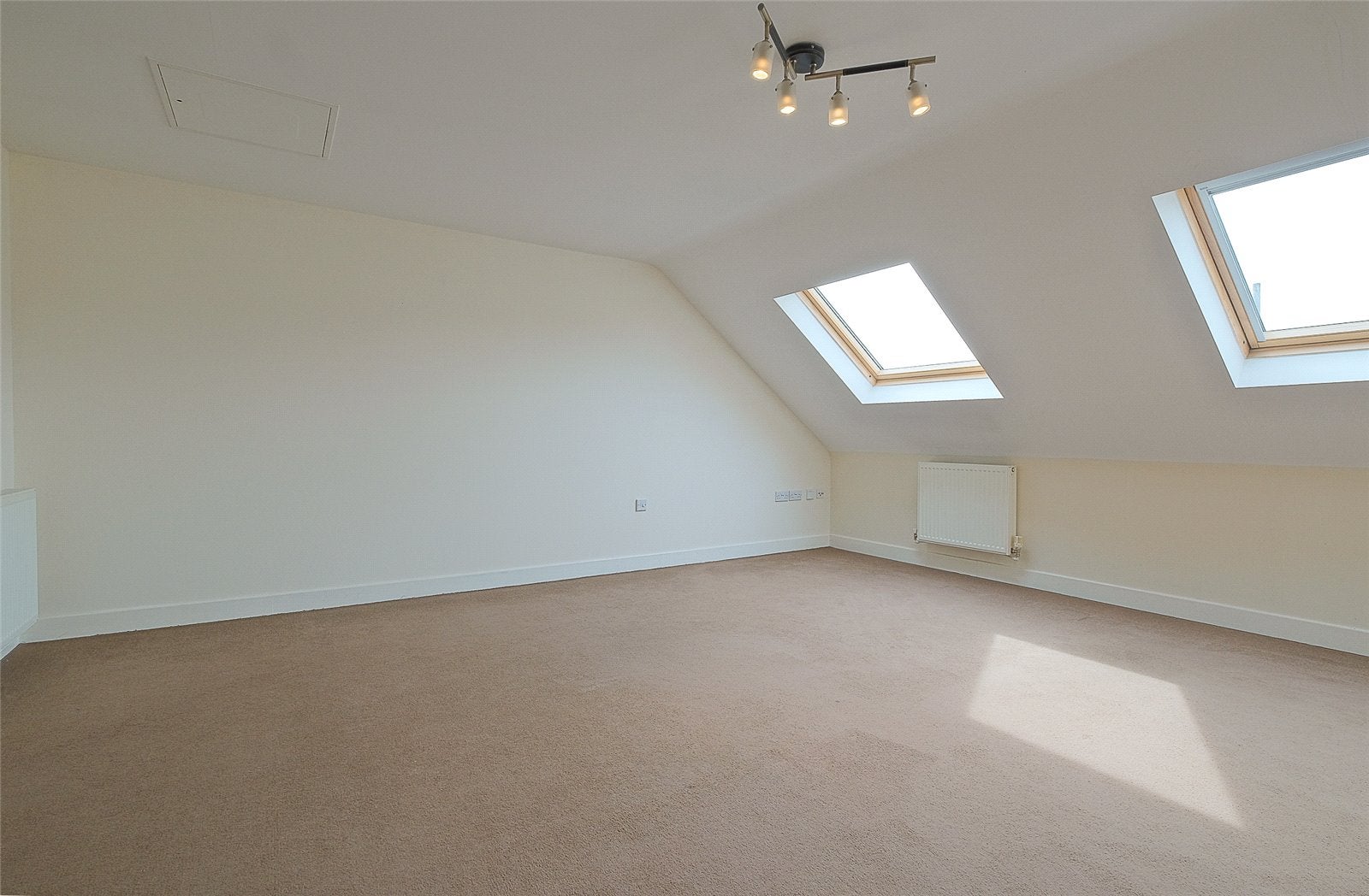 Flat Roe Greave Road in Hyndburn