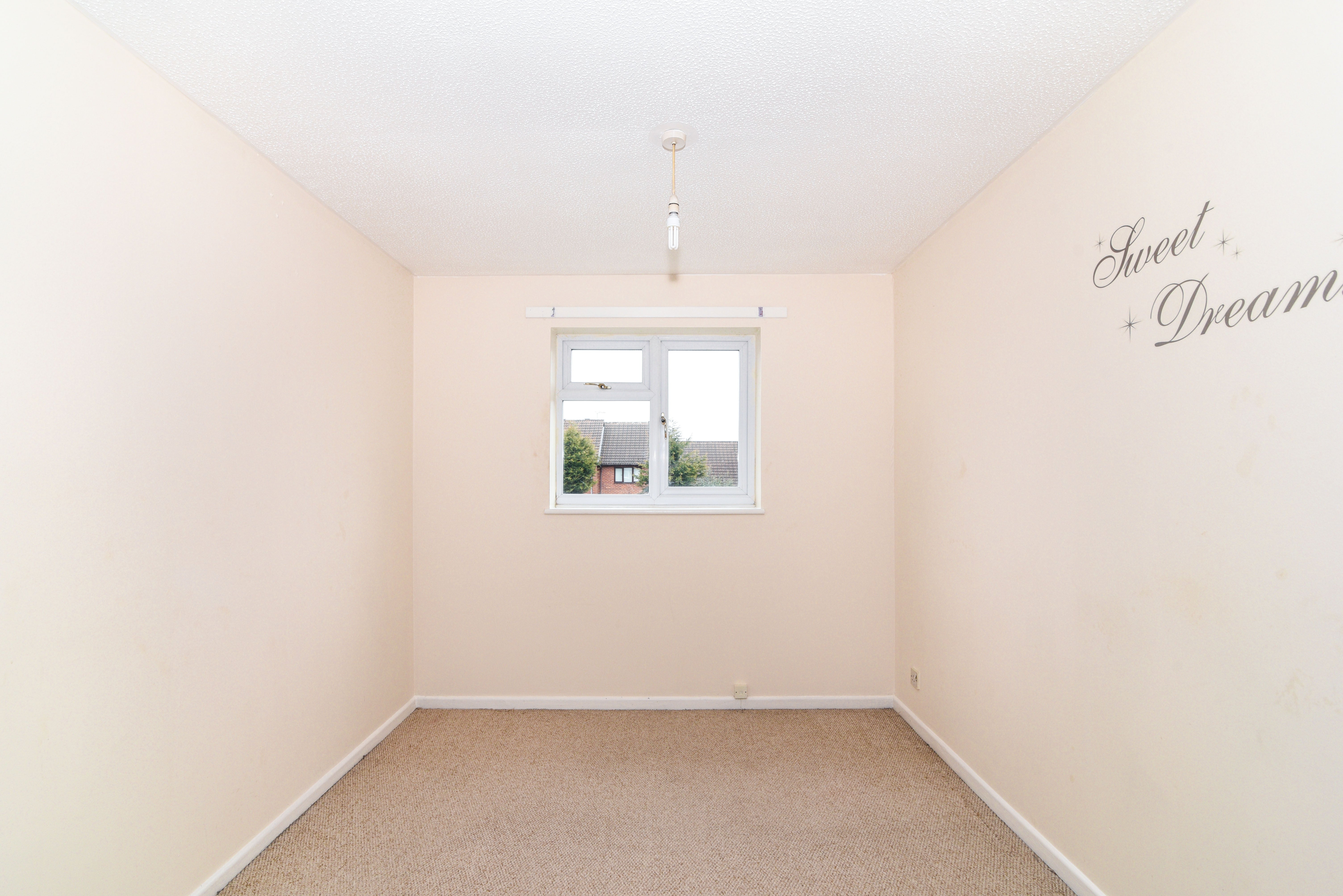 House Mayfield Close in Bromsgrove