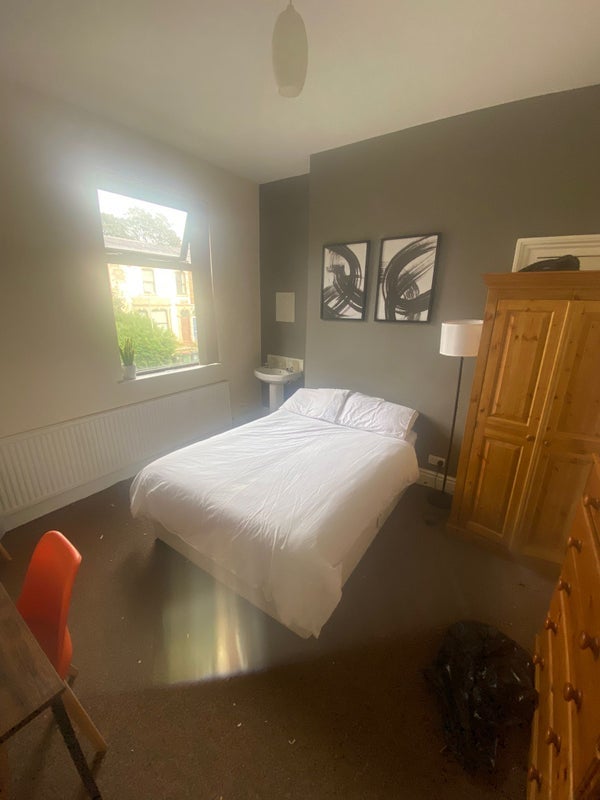 Room Broughton Street in Preston