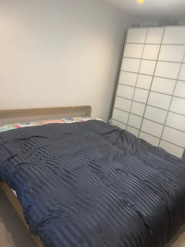 Room Ely Road in Greater London