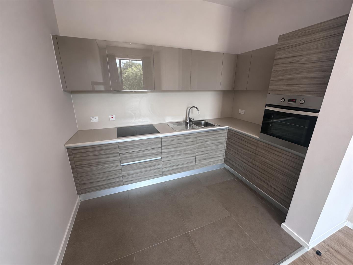 Flat Bournville Lane in Birmingham