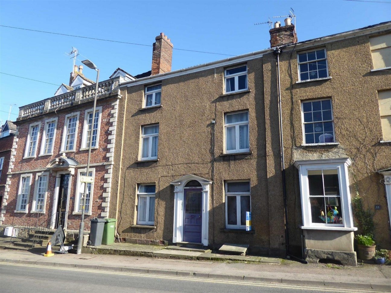 Flat Cambridge Avenue in Dursley