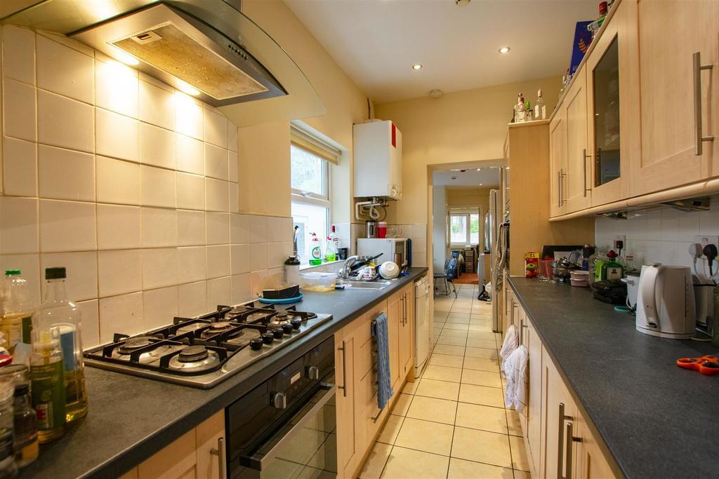 Flat Heeley Road in Birmingham