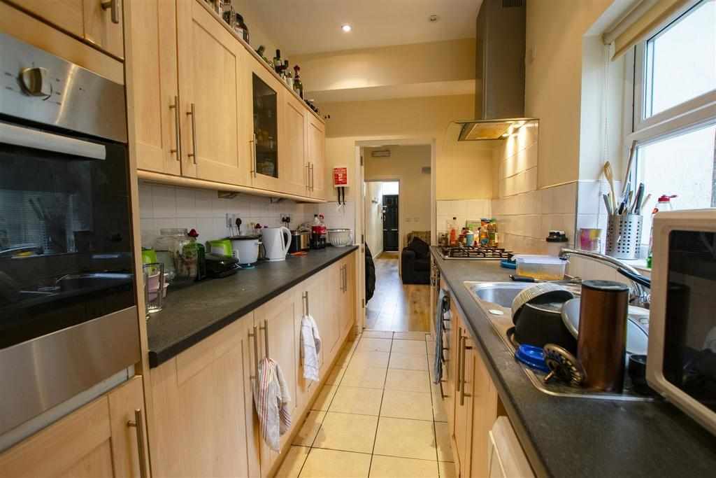 Flat Heeley Road in Birmingham