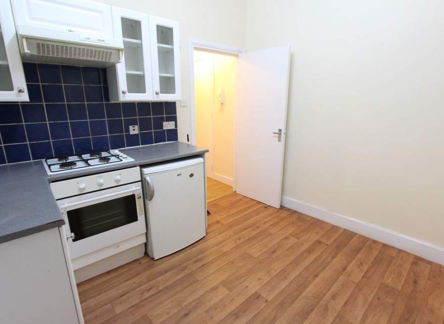 Flat North End Road in Greater London