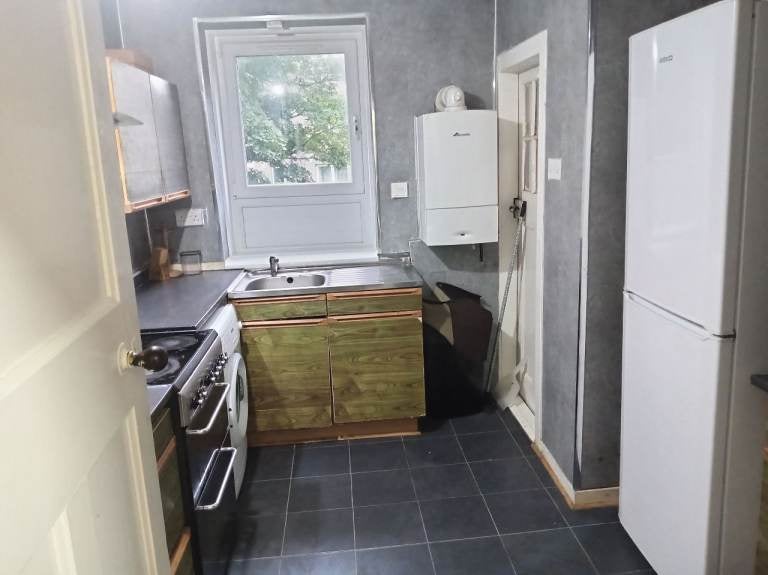 Flat Powis Crescent in Aberdeen City