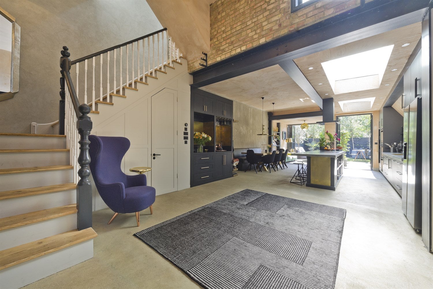 House Keslake Road in Greater London