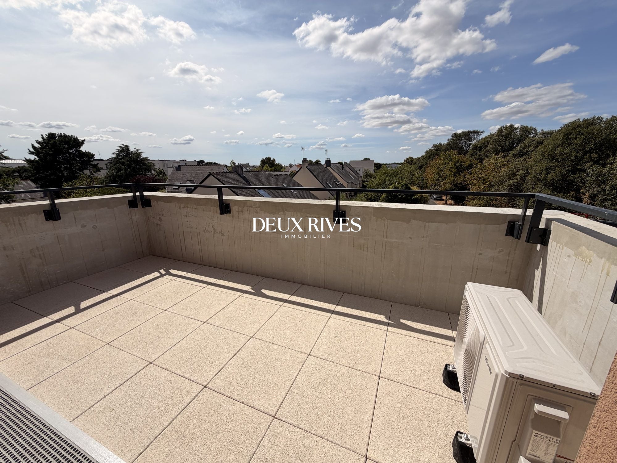Flat Allée des Tanneurs in Nantes