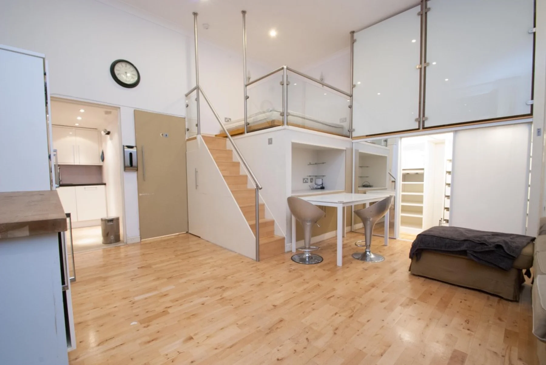 Flat Queen's Gate in Greater London