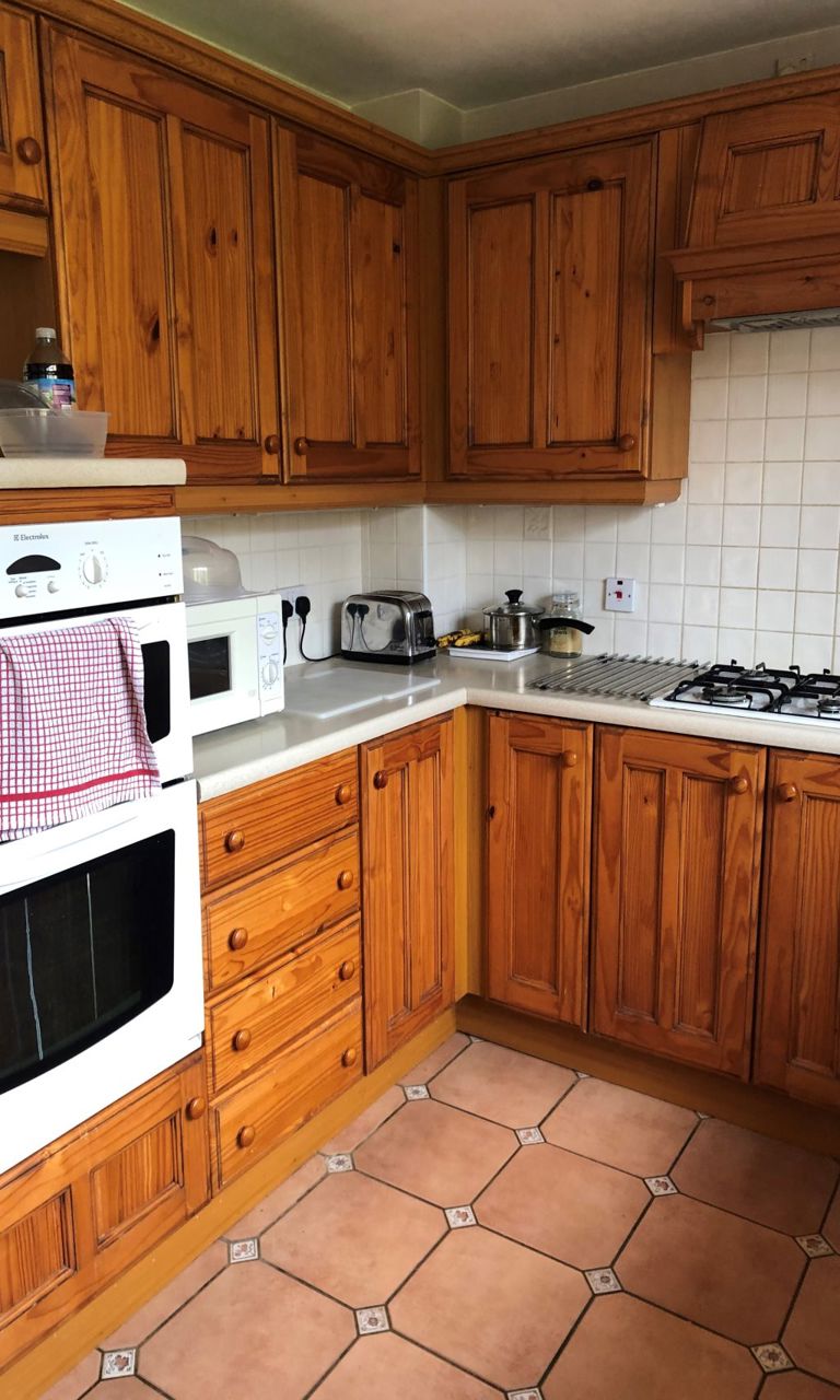 House Brudenell Close in Rugby