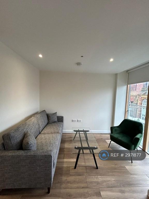 Flat Queen Street in Maidenhead
