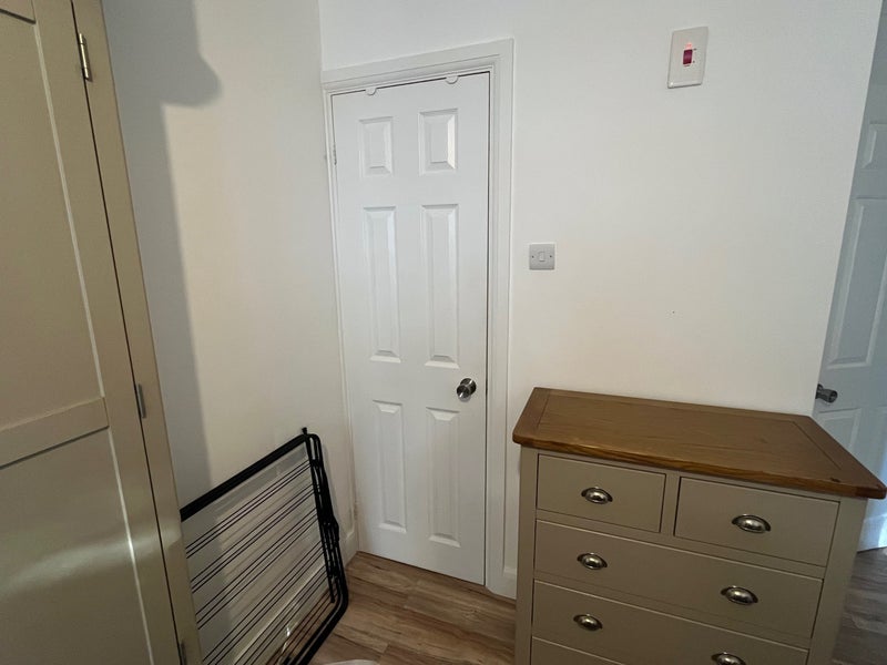 Room Rotherhithe Street in Greater London