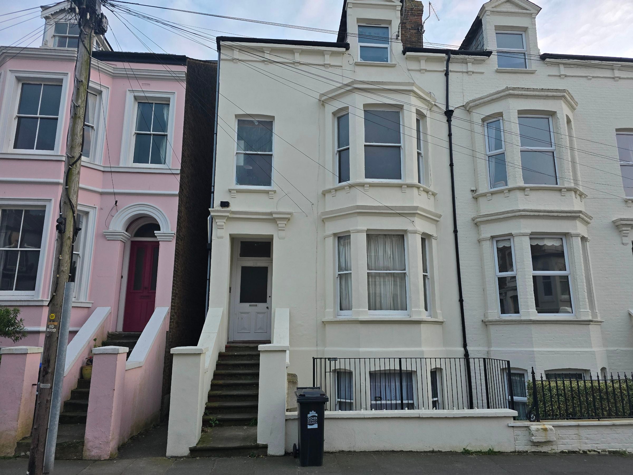Flat Clanwilliam Road in Deal