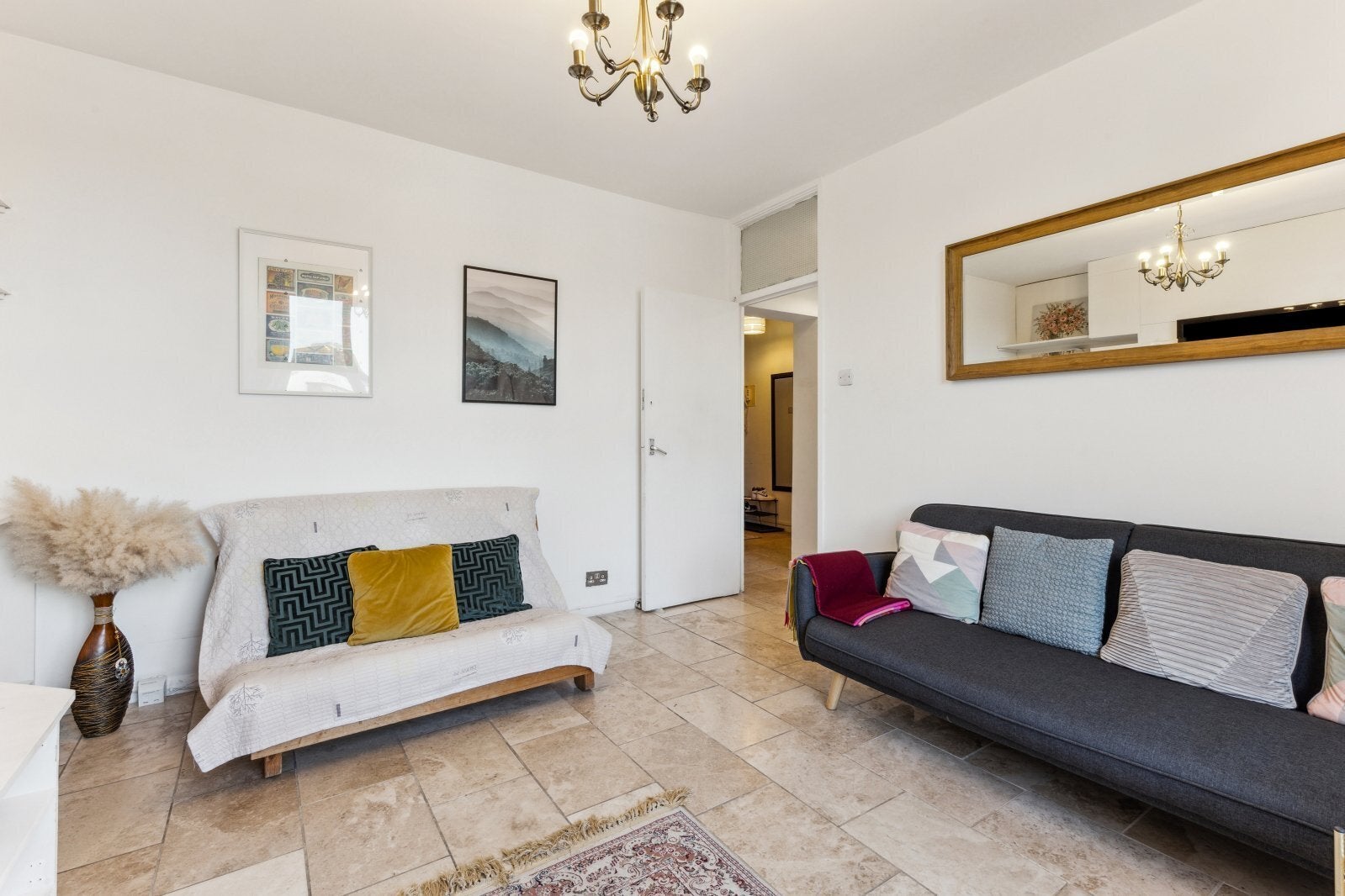 Flat Union Grove in Greater London