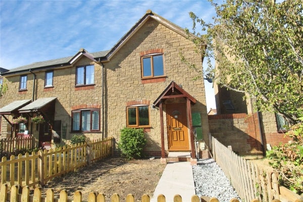 House Lower Road in Stalbridge