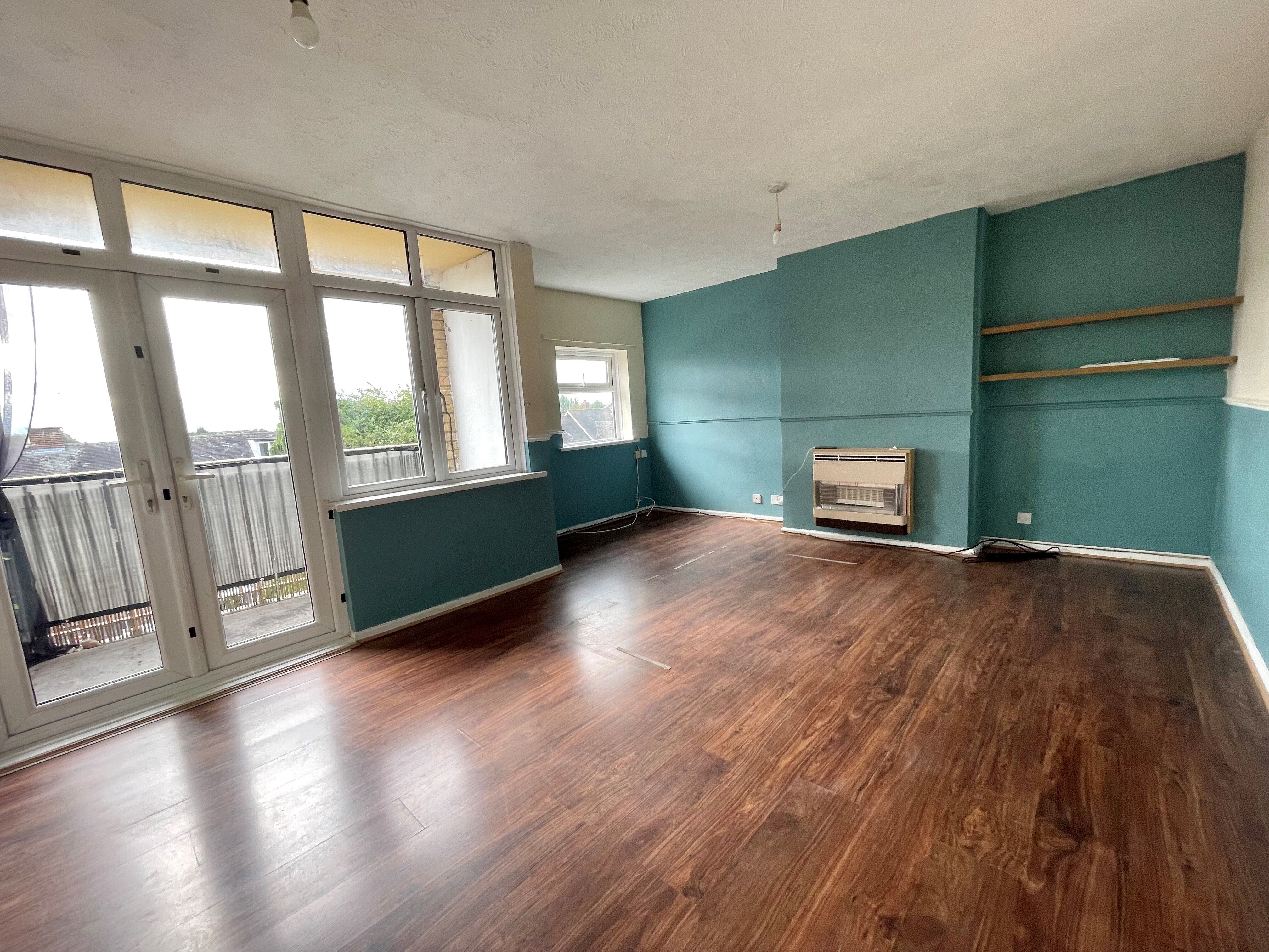 Flat Oakthorpe Drive in Metropolitan Borough of Solihull
