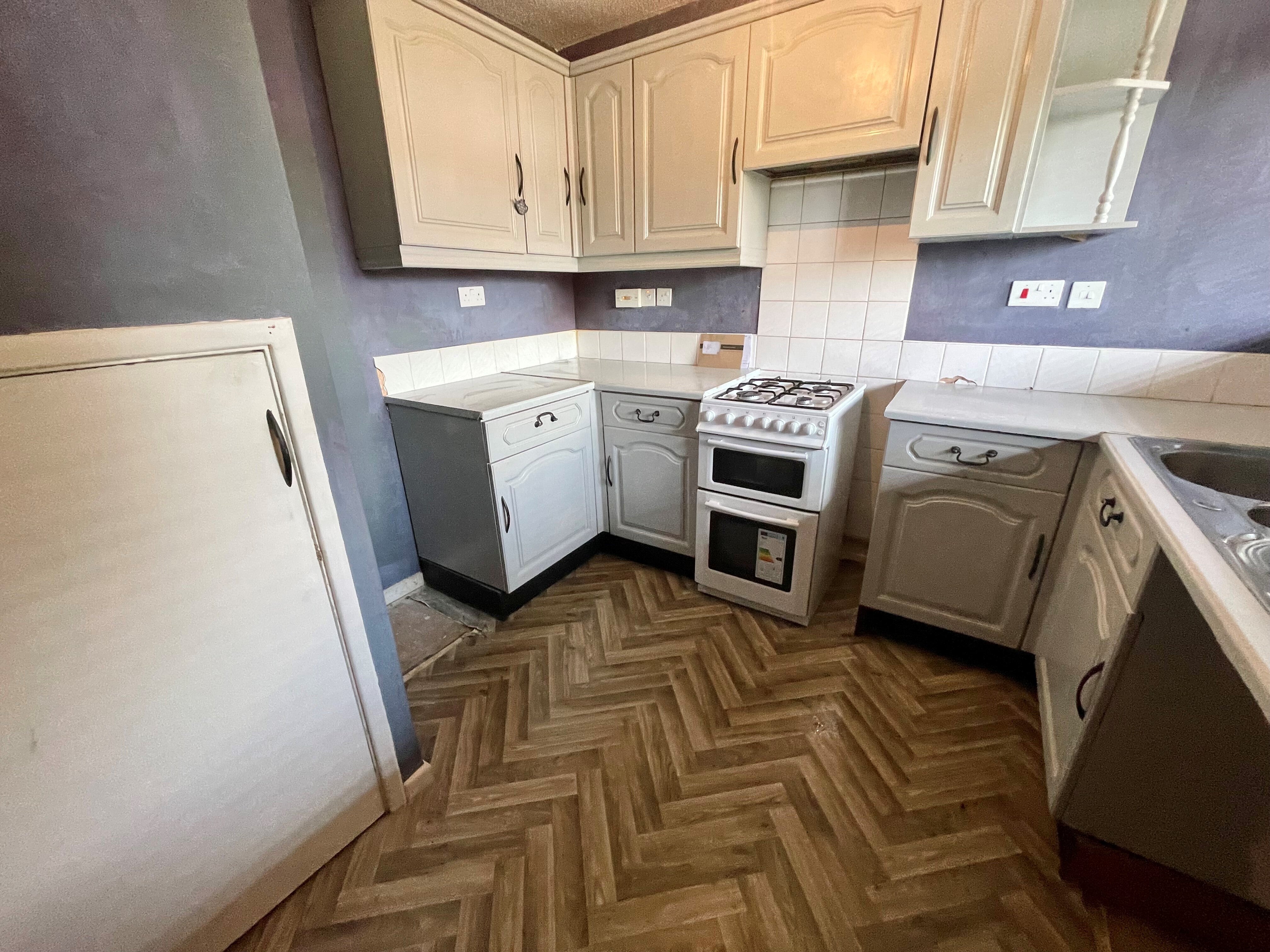 Flat Oakthorpe Drive in Metropolitan Borough of Solihull