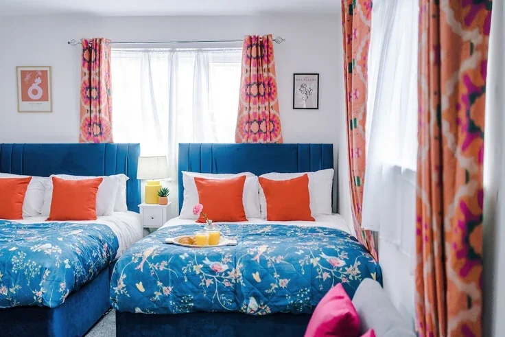 Room Farley Street in Royal Leamington Spa