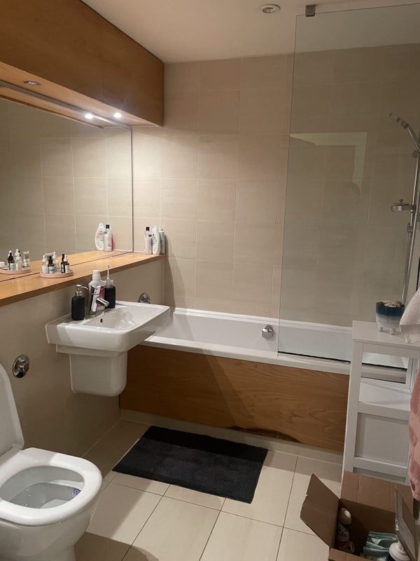 Room Kelso Place in Manchester