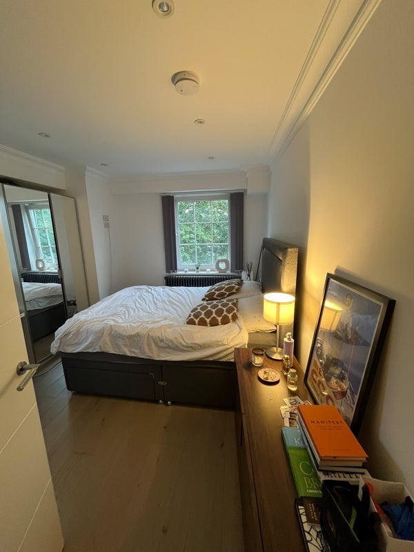 Flat Harewood Avenue in City of Westminster