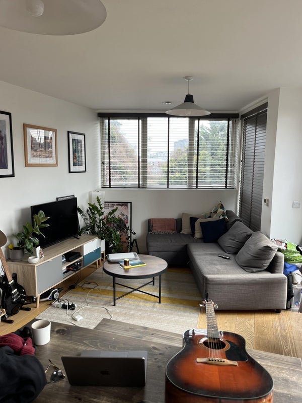 Flat Cadogan Terrace in Greater London