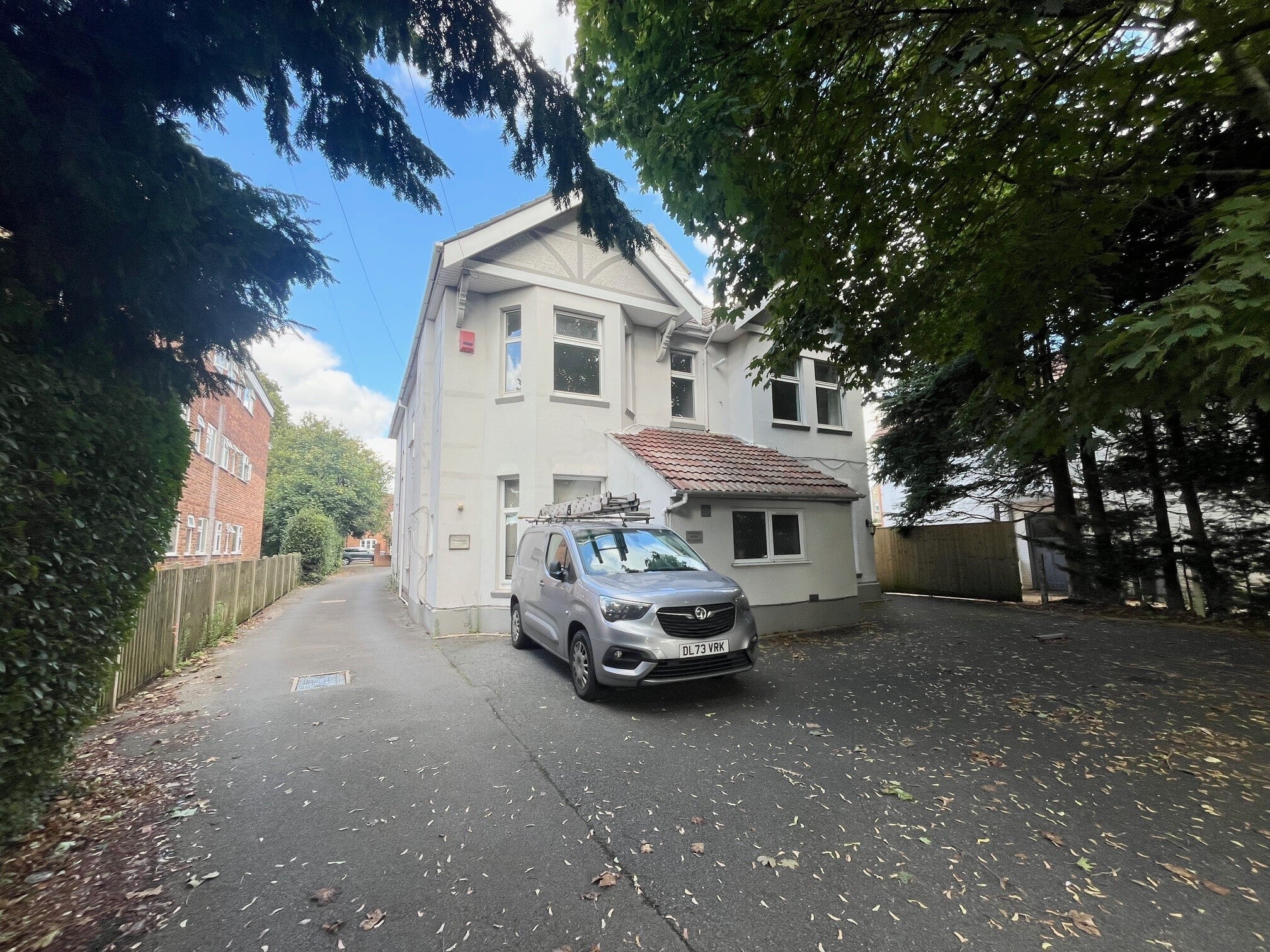 Flat Richmond Park Road in Bournemouth