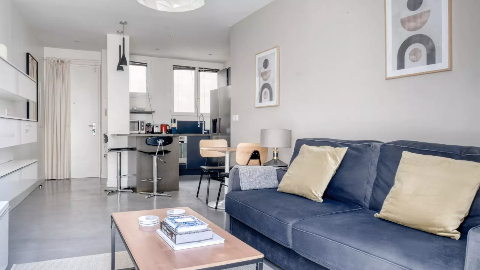 Flat Rue Étienne Marcel in Paris